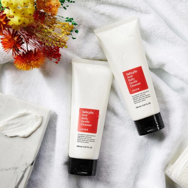 Salicylic Acid Daily Gentle Cleanser - Image 4