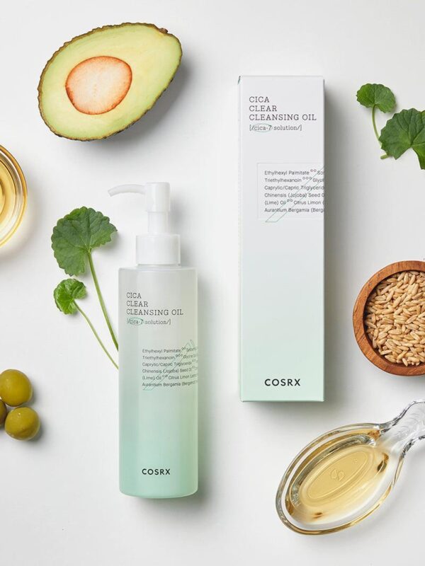 Pure Fit Cica Clear Cleansing Oil - Image 3